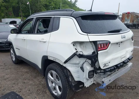 2019 Jeep Compass Latitude 4X4 from USA, damaged, VIN 3C4NJDBB9KT834332